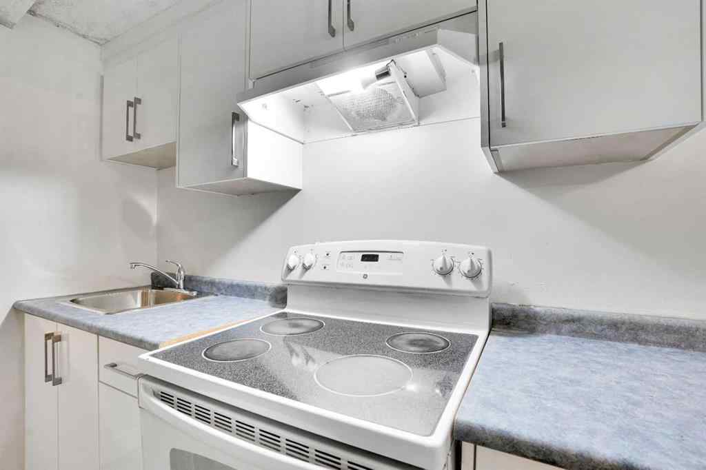 MLS® A2264028 - 26 Falmead Bay NE in Falconridge Calgary, Residential