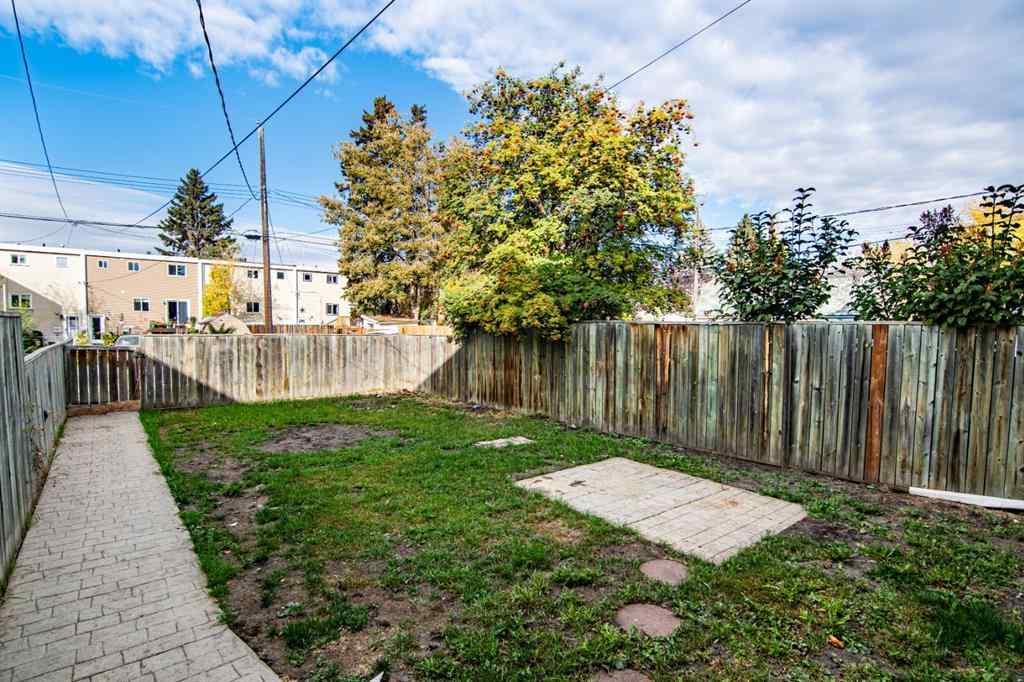 MLS® A2264029 - 604 Terrace Park  in Eastview Red Deer, Residential