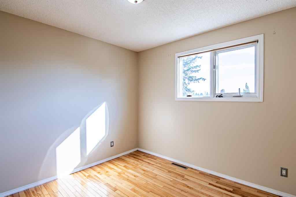 MLS® A2264029 - 604 Terrace Park  in Eastview Red Deer, Residential