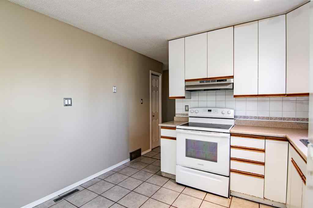 MLS® A2264029 - 604 Terrace Park  in Eastview Red Deer, Residential