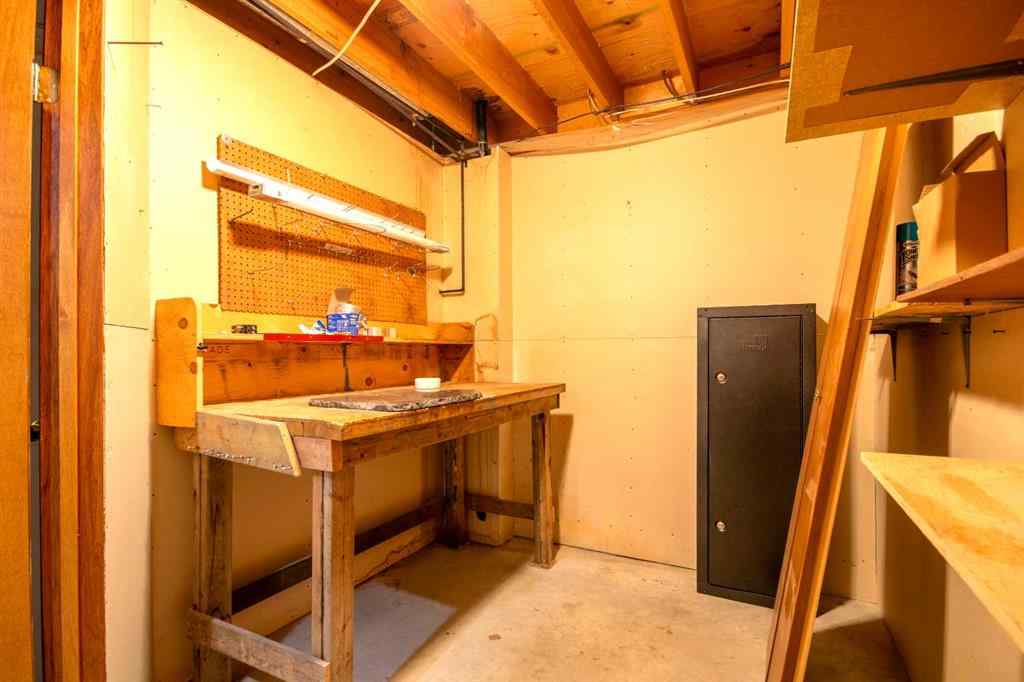 MLS® A2264032 - 5559 Township Road 320   in NONE Rural Mountain View County, Residential