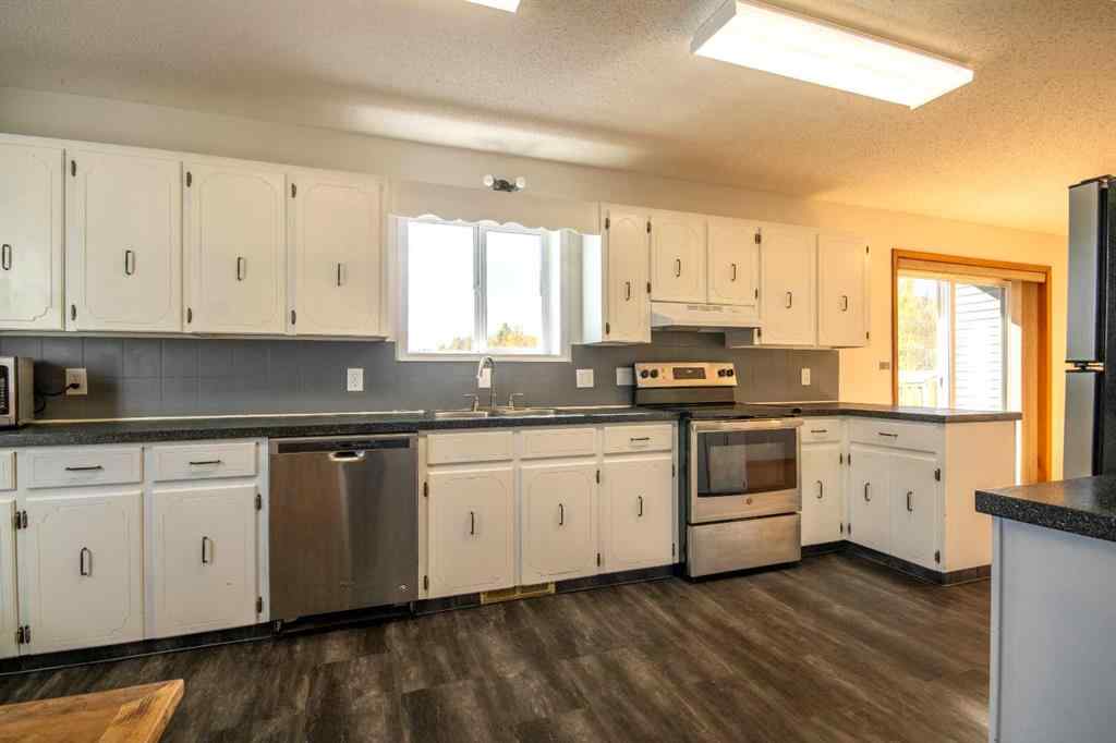 MLS® A2264032 - 5559 Township Road 320   in NONE Rural Mountain View County, Residential