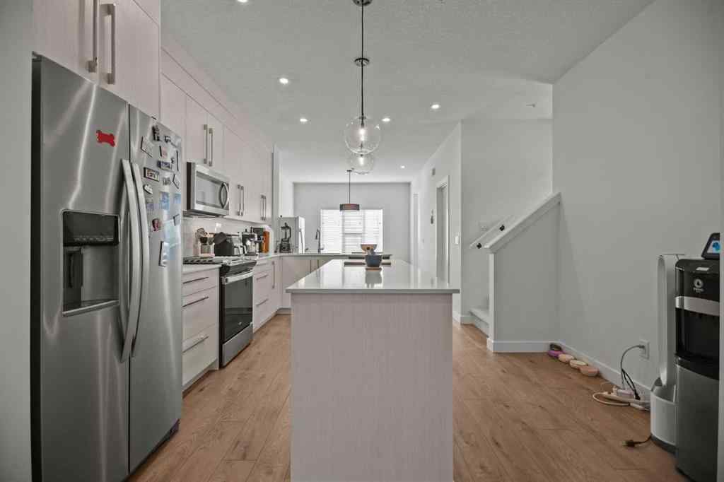 MLS® A2264033 - 7581 202 Avenue SE in Rangeview Calgary, Residential