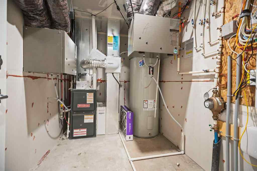 MLS® A2264033 - 7581 202 Avenue SE in Rangeview Calgary, Residential