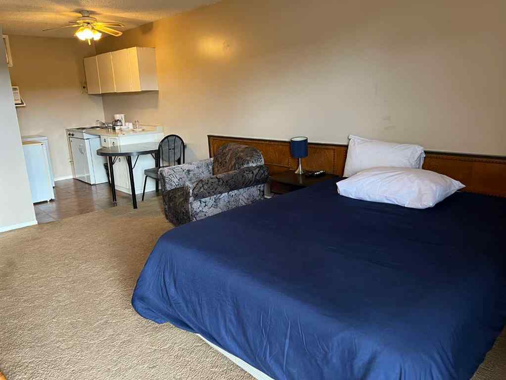 MLS® A2264034 - 108 HIGHWAY Avenue  in NONE Fox Creek, Commercial