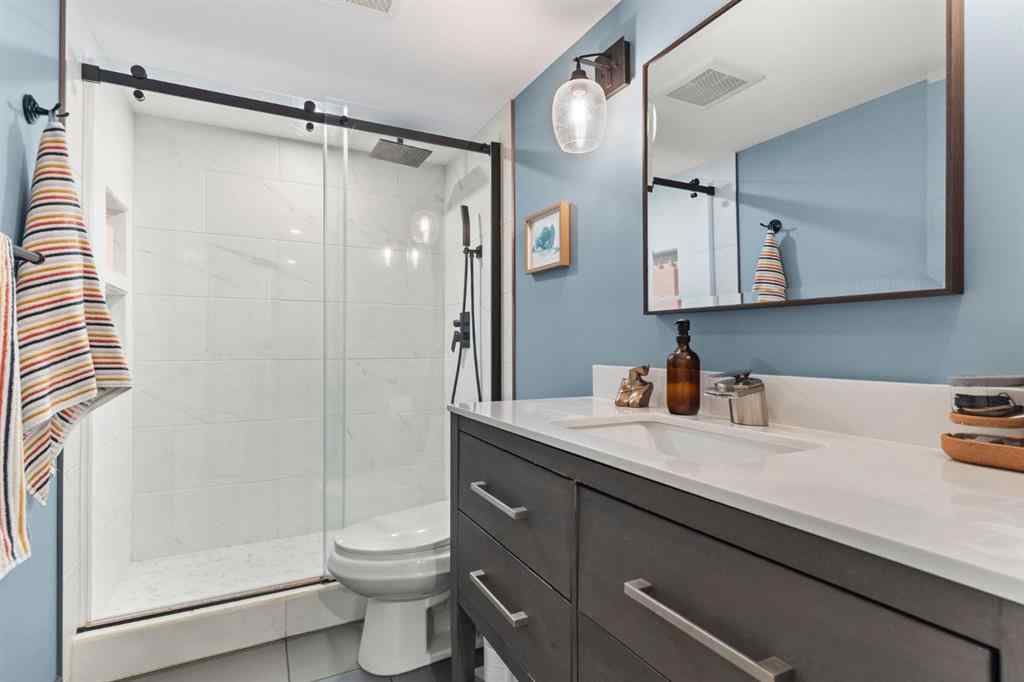 MLS® A2264040 - 498 Tuscany Ravine Road NW in Tuscany Calgary, Residential