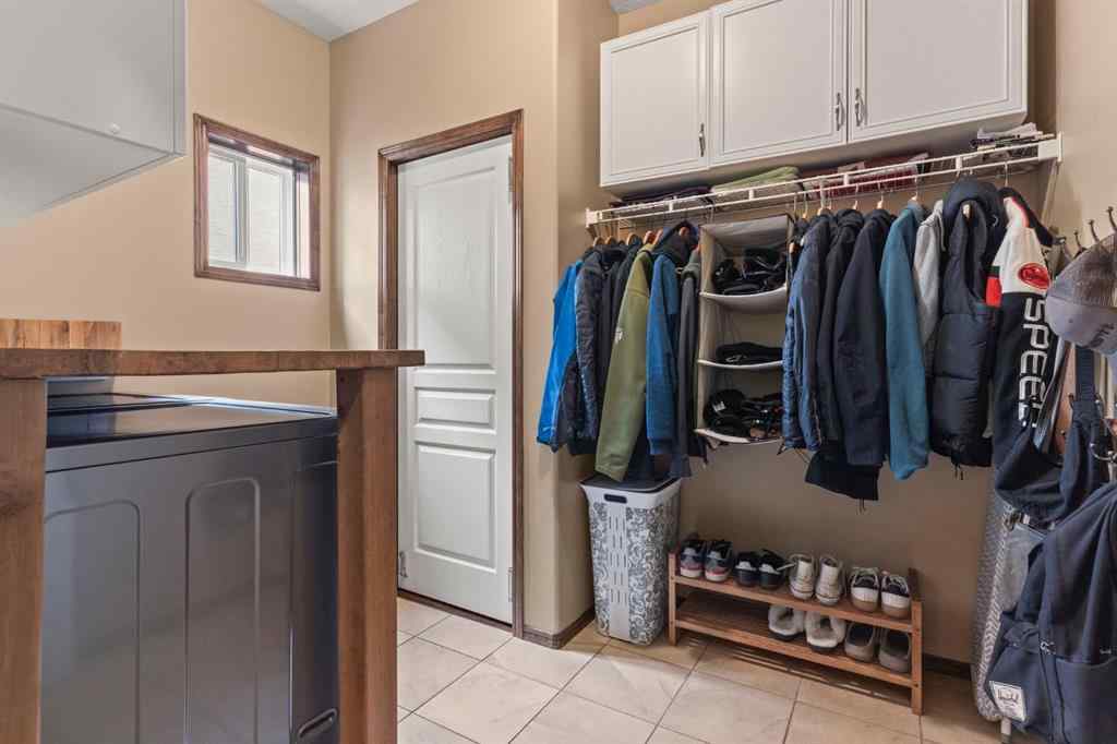 MLS® A2264040 - 498 Tuscany Ravine Road NW in Tuscany Calgary, Residential