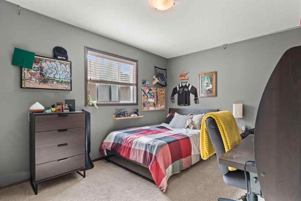 MLS® A2264040 - 498 Tuscany Ravine Road NW in Tuscany Calgary, Residential