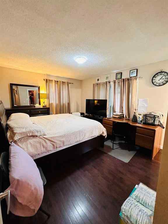 MLS® A2264042 - 920 8 Street N in Staffordville Lethbridge, Residential