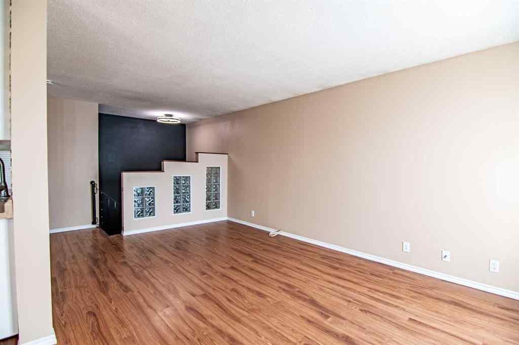 MLS® A2264045 - Unit #2 6320 58 Avenue  in Highland Green Red Deer, Residential