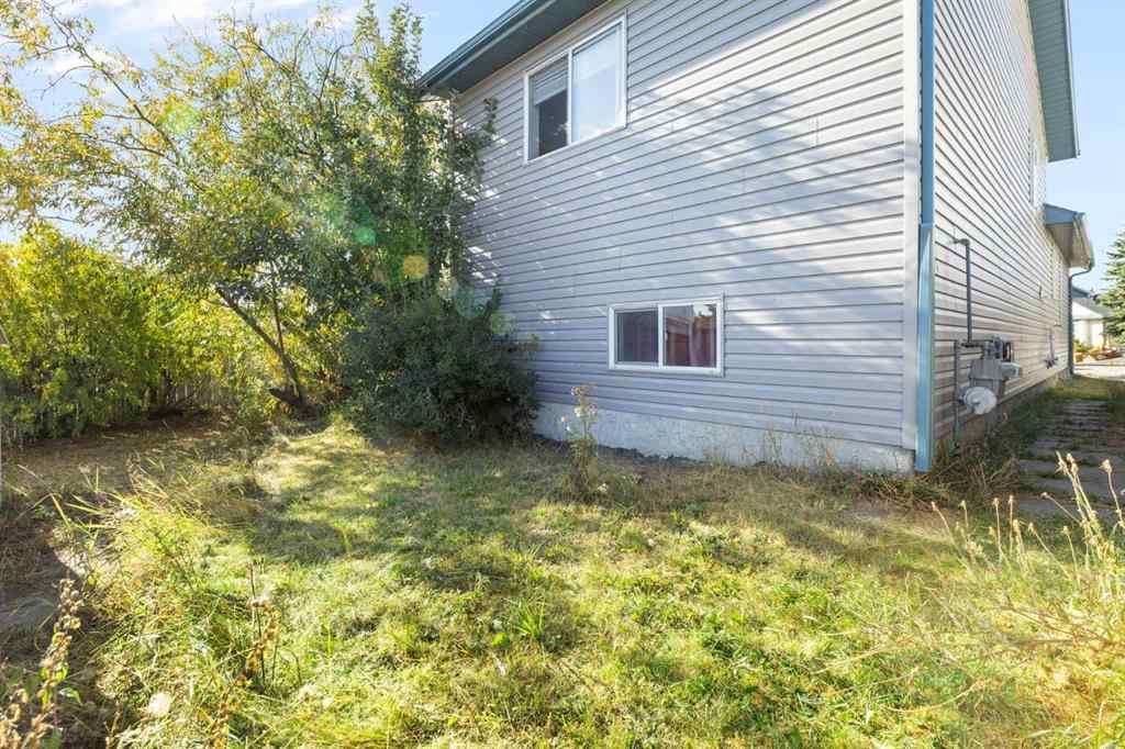 MLS® A2264047 - 331 Coverdale Court NE in Coventry Hills Calgary, Residential