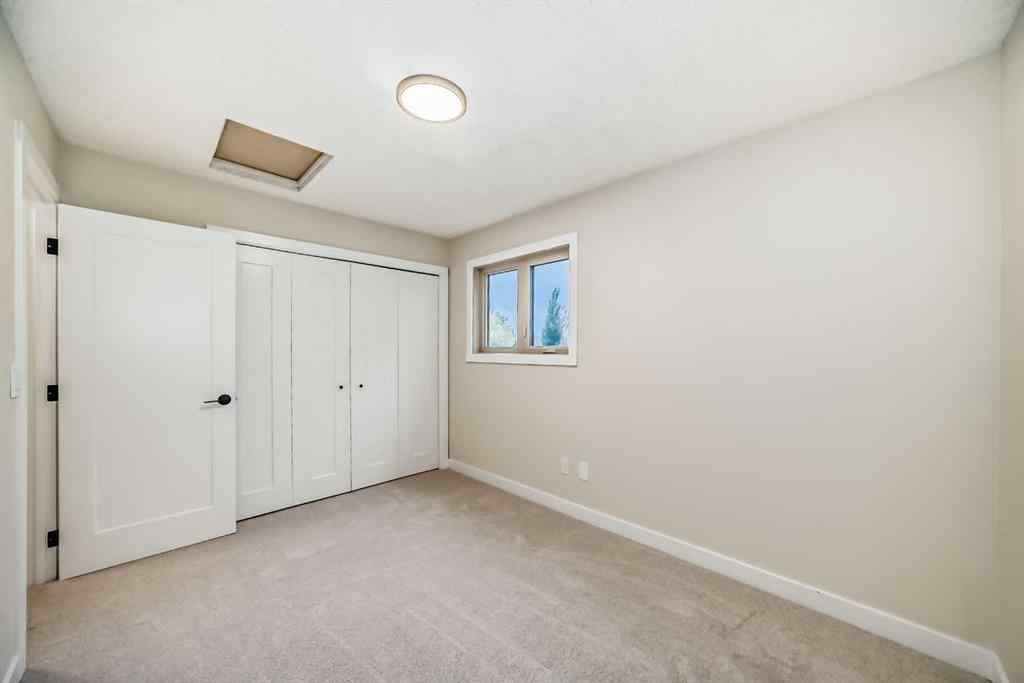 MLS® A2264049 - 311 Shawnessy Drive SW in Shawnessy Calgary, Residential