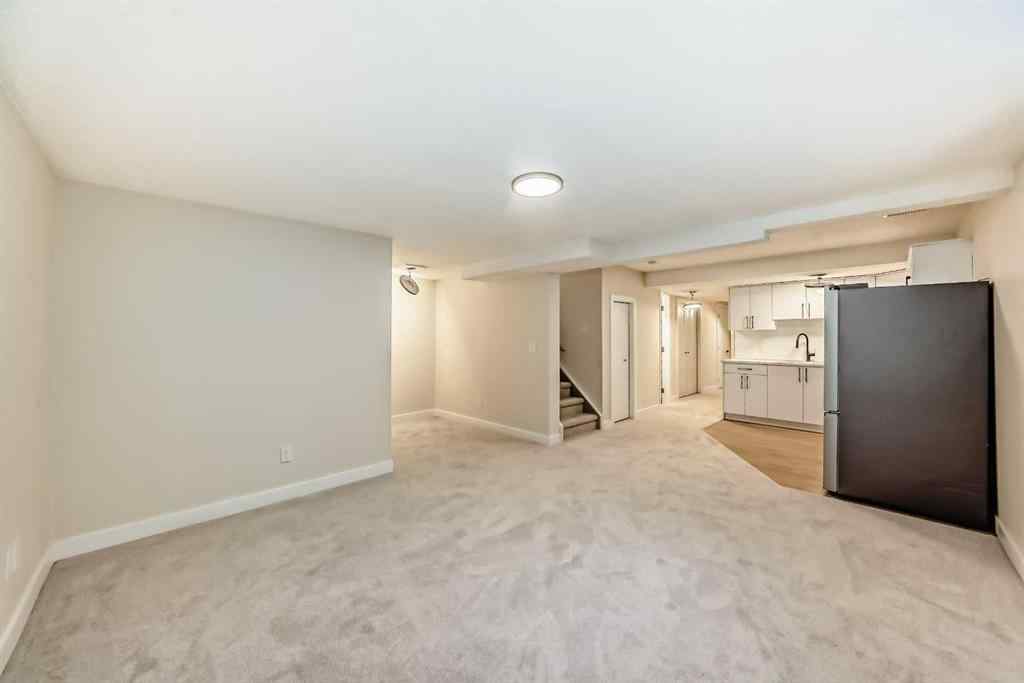 MLS® A2264049 - 311 Shawnessy Drive SW in Shawnessy Calgary, Residential