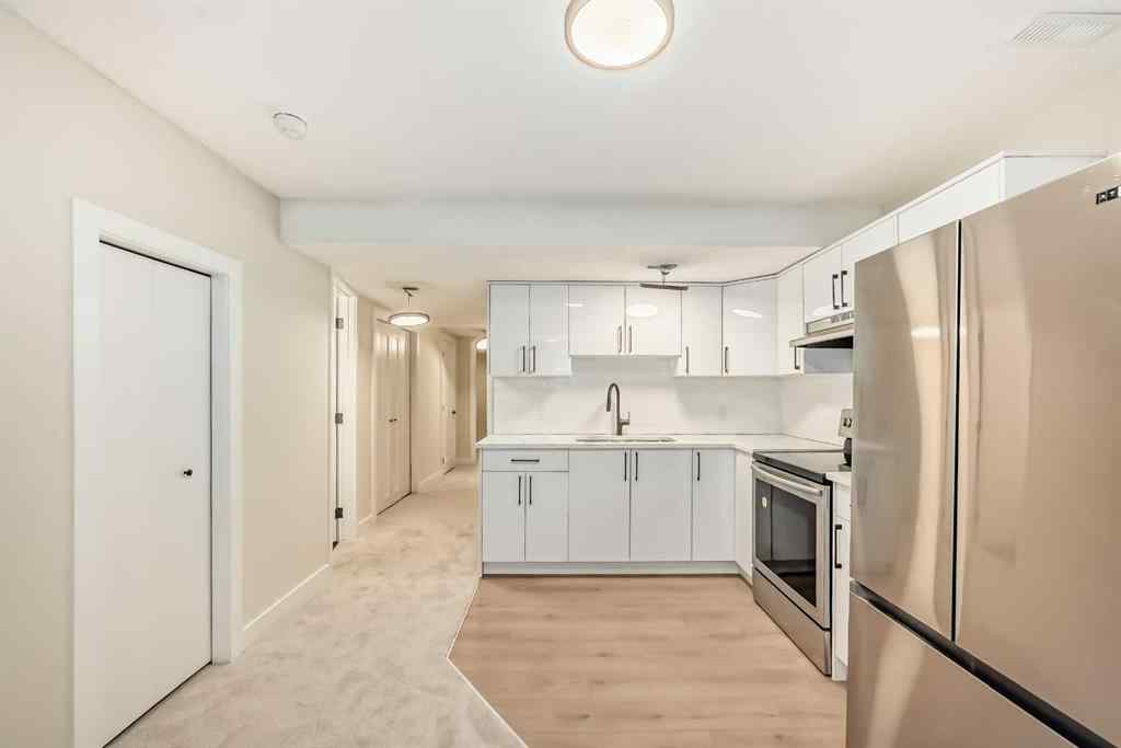 MLS® A2264049 - 311 Shawnessy Drive SW in Shawnessy Calgary, Residential