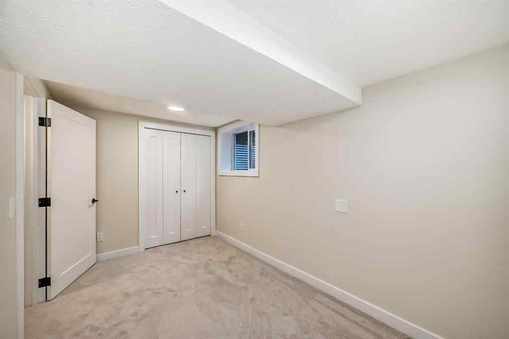 MLS® A2264049 - 311 Shawnessy Drive SW in Shawnessy Calgary, Residential