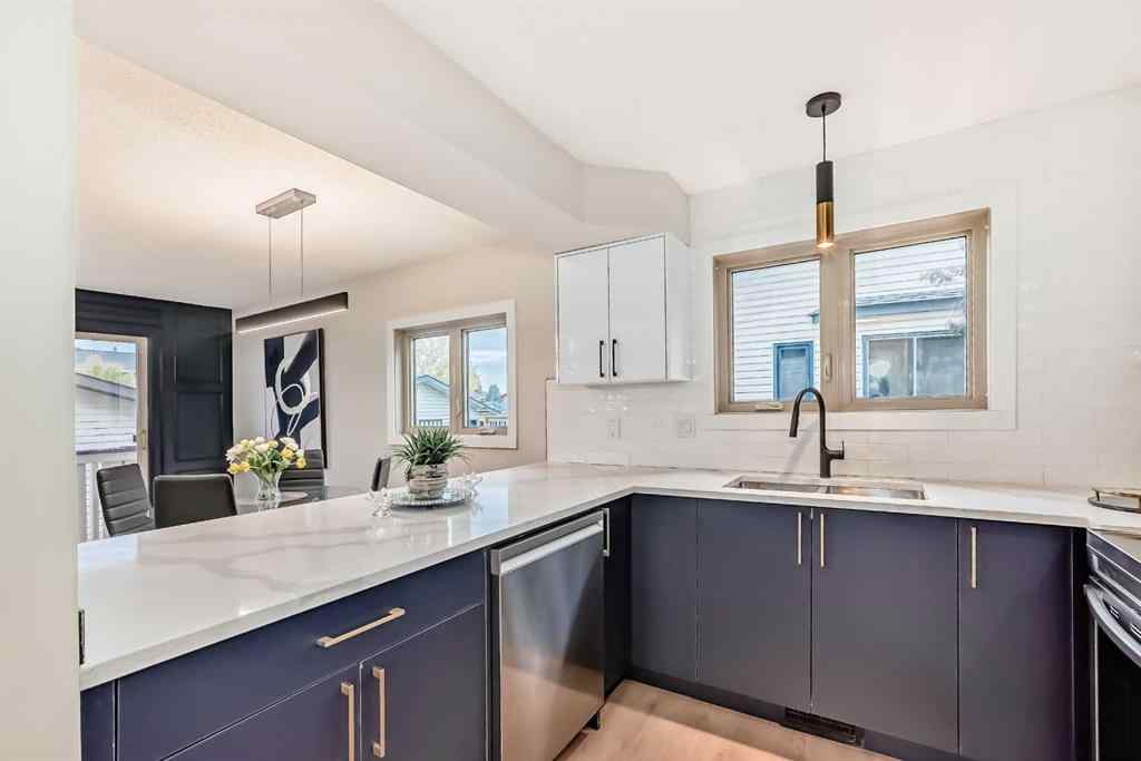 MLS® A2264049 - 311 Shawnessy Drive SW in Shawnessy Calgary, Residential