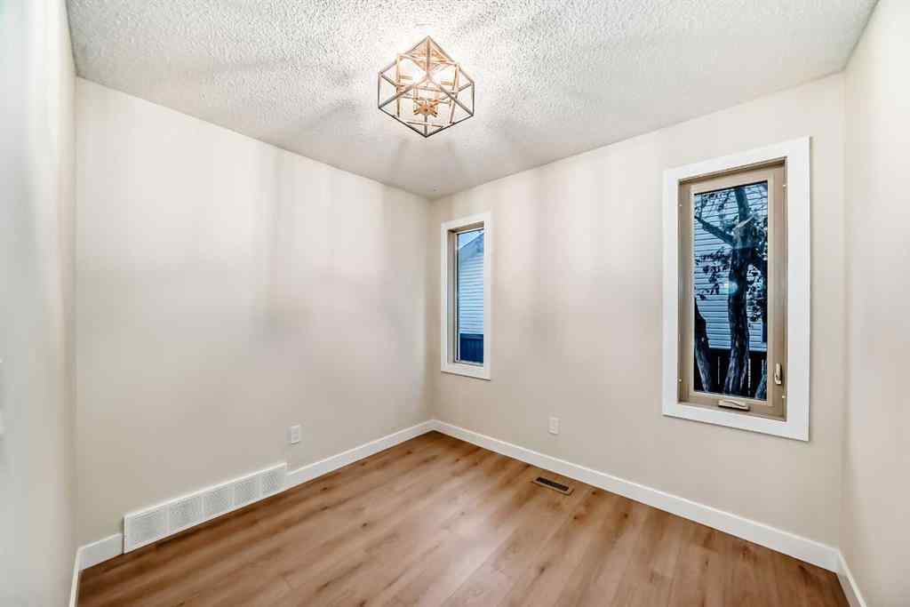 MLS® A2264049 - 311 Shawnessy Drive SW in Shawnessy Calgary, Residential