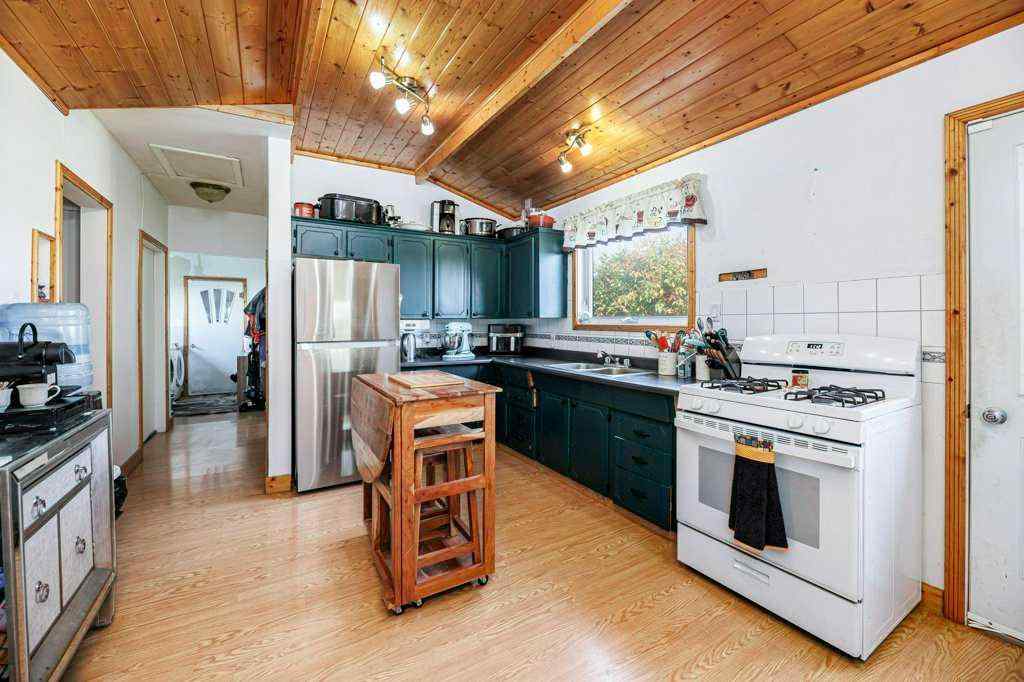 MLS® A2264050 - 14503 highway 12   in NONE Castor, Agri-Business