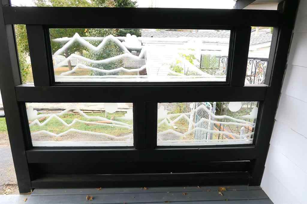 MLS® A2264055 - 205 14 Street NW in Midland Drumheller, Residential