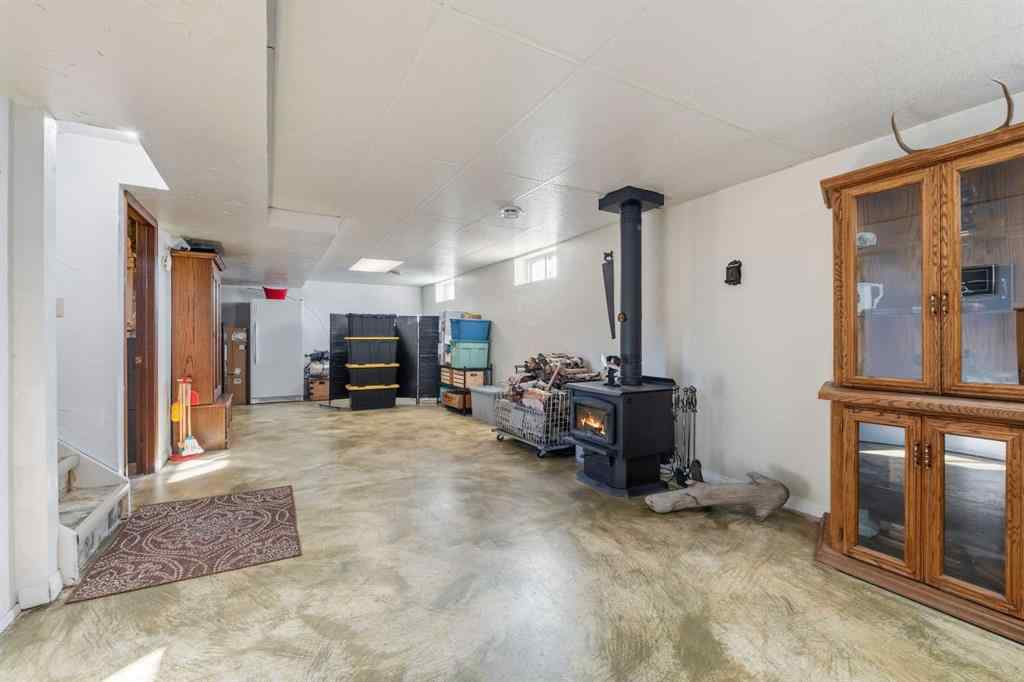 MLS® A2264057 - 34 Hollinger Drive  in NONE Swan Hills, Residential