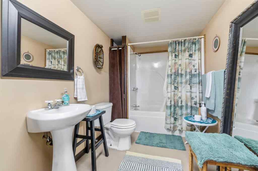 MLS® A2264057 - 34 Hollinger Drive  in NONE Swan Hills, Residential