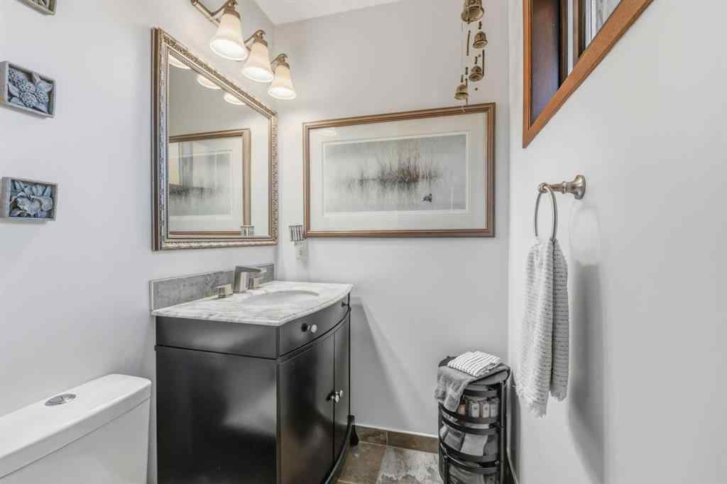 MLS® A2264057 - 34 Hollinger Drive  in NONE Swan Hills, Residential