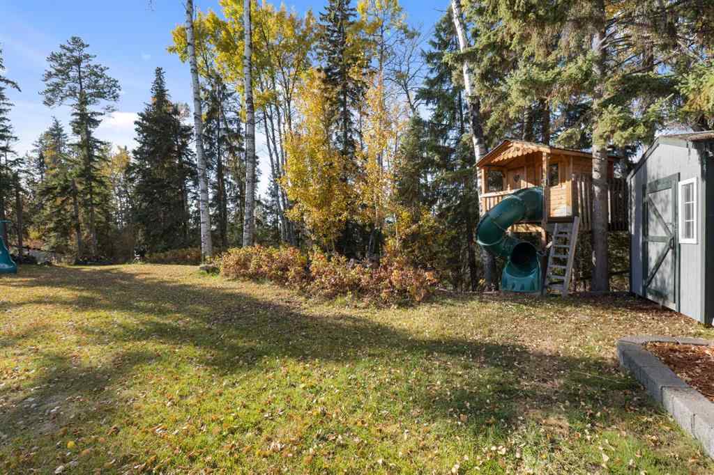 MLS® A2264058 - 101 Park Drive  in NONE Whitecourt, Residential