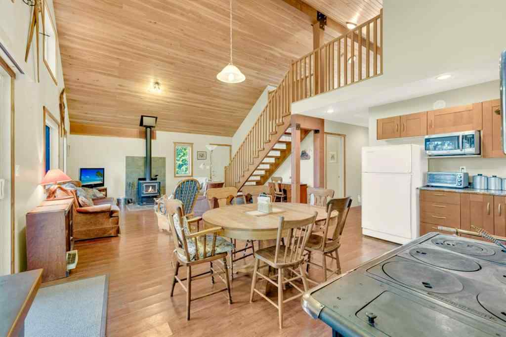 MLS® A2264062 - 97 Oliver Avenue  in NONE Gull Lake, Residential