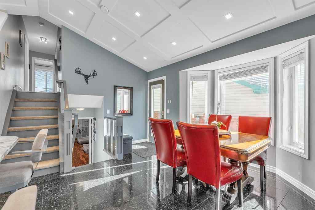 MLS® A2264063 - 236 MT. Aberdeen Close SE in McKenzie Lake Calgary, Residential