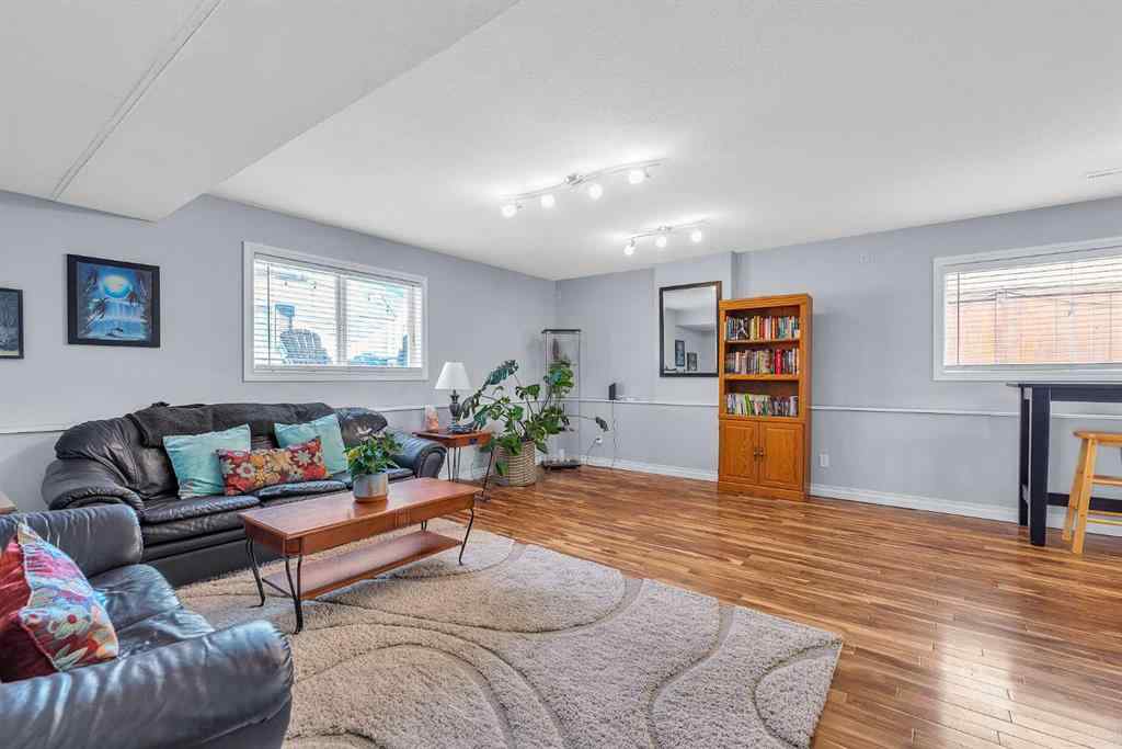 MLS® A2264063 - 236 MT. Aberdeen Close SE in McKenzie Lake Calgary, Residential