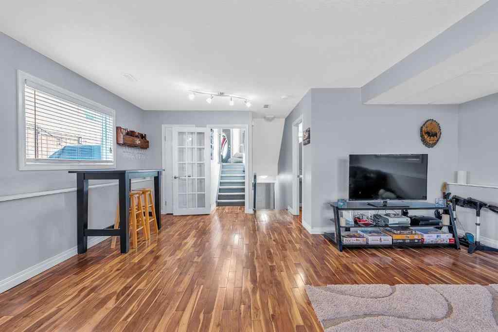 MLS® A2264063 - 236 MT. Aberdeen Close SE in McKenzie Lake Calgary, Residential