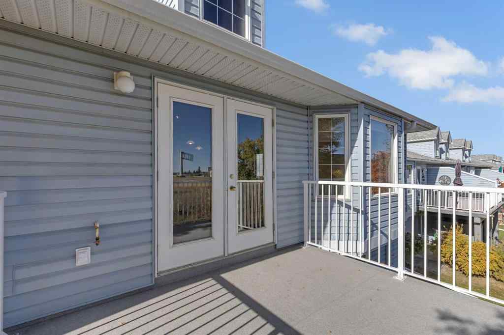 MLS® A2264068 - 140 Valley Ridge Heights NW in Valley Ridge Calgary, Residential