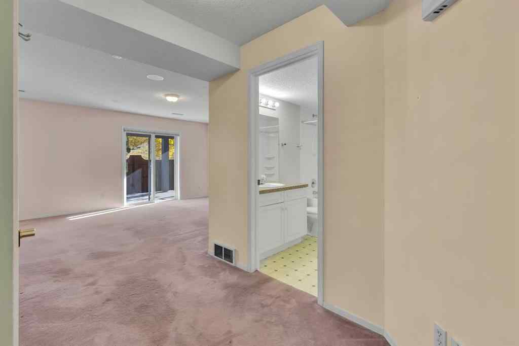 MLS® A2264068 - 140 Valley Ridge Heights NW in Valley Ridge Calgary, Residential