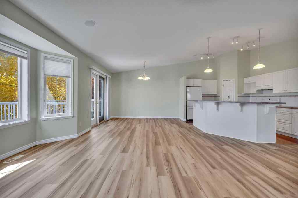 MLS® A2264068 - 140 Valley Ridge Heights NW in Valley Ridge Calgary, Residential