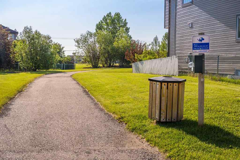 MLS® A2264070 - Unit #7 102 Canoe Square SW in Canals Airdrie, Residential