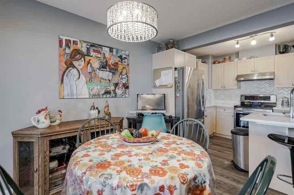 MLS® A2264070 - Unit #7 102 Canoe Square SW in Canals Airdrie, Residential