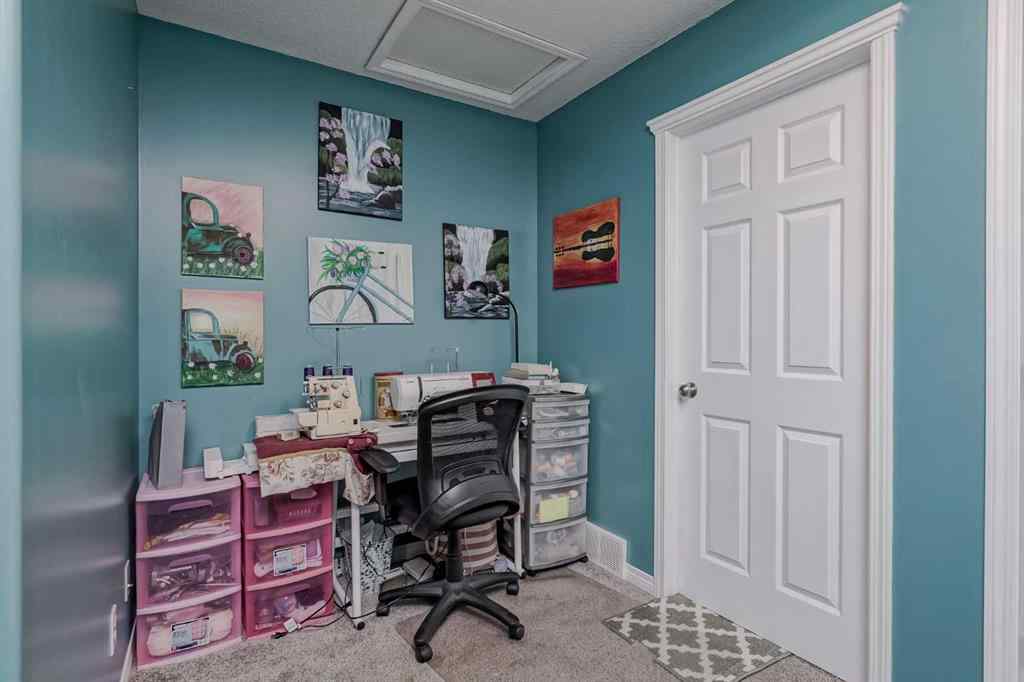 MLS® A2264070 - Unit #7 102 Canoe Square SW in Canals Airdrie, Residential