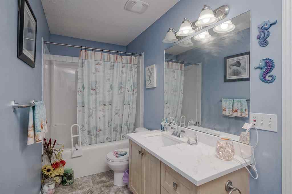 MLS® A2264070 - Unit #7 102 Canoe Square SW in Canals Airdrie, Residential