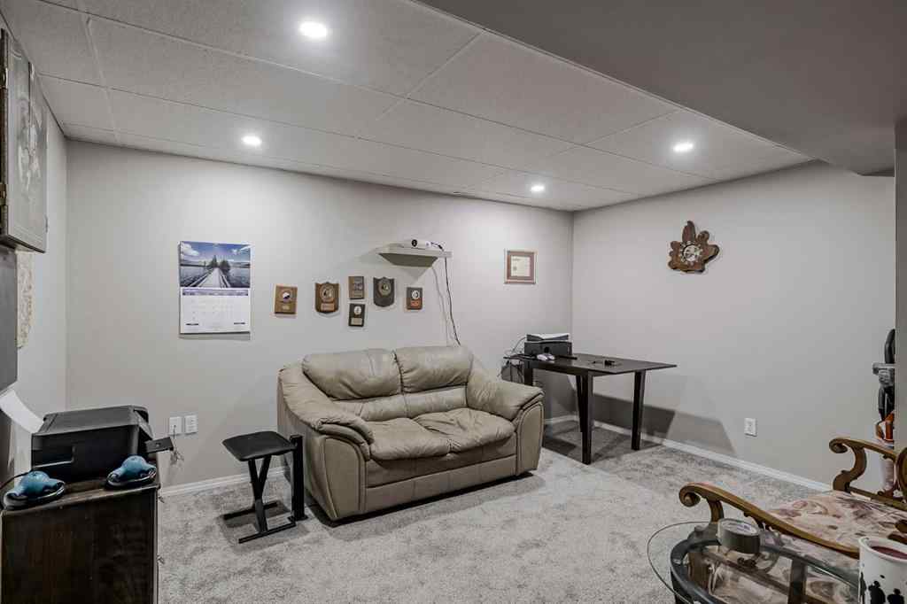 MLS® A2264070 - Unit #7 102 Canoe Square SW in Canals Airdrie, Residential
