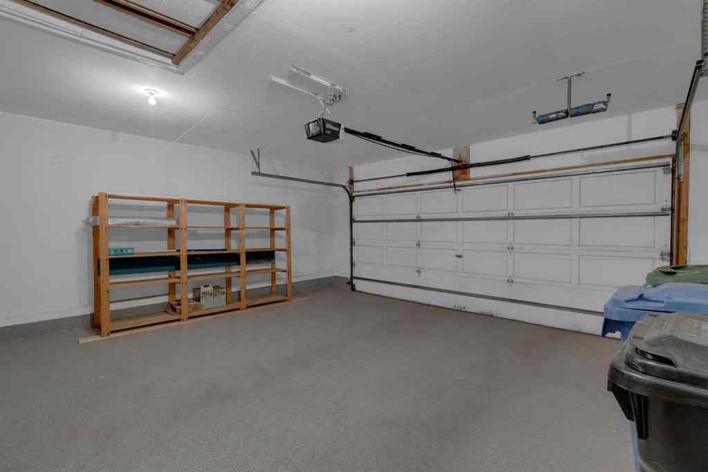 MLS® A2264073 - 102 Edgebrook Heights NW in Edgemont Calgary, Residential