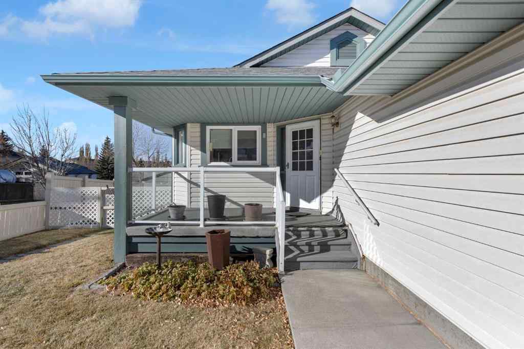 MLS® A2264073 - 102 Edgebrook Heights NW in Edgemont Calgary, Residential