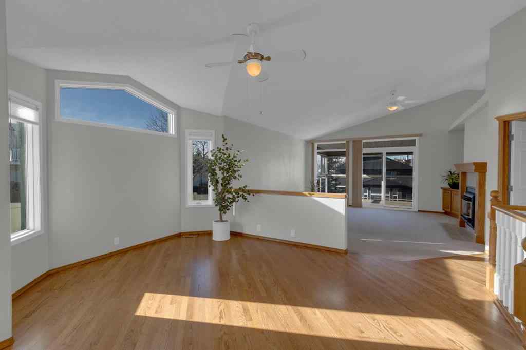 MLS® A2264073 - 102 Edgebrook Heights NW in Edgemont Calgary, Residential