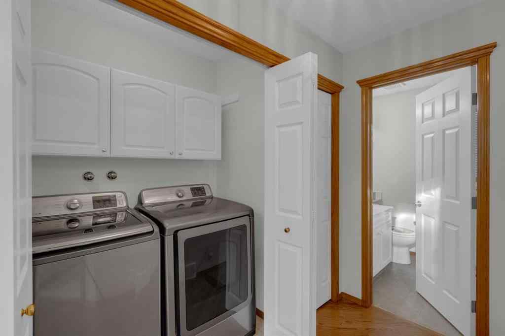 MLS® A2264073 - 102 Edgebrook Heights NW in Edgemont Calgary, Residential