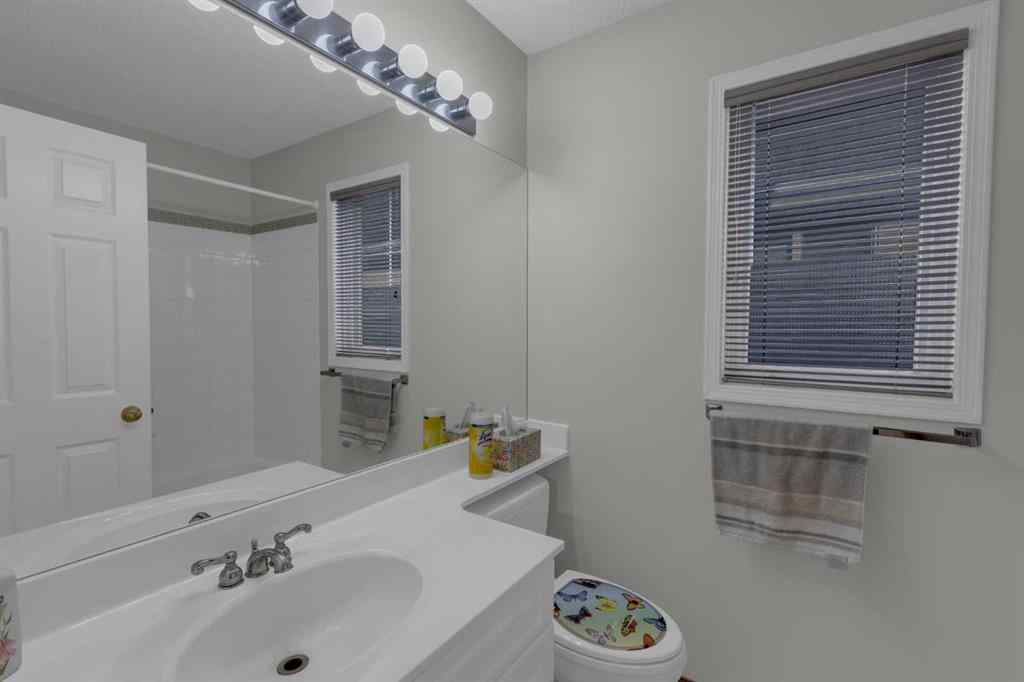 MLS® A2264073 - 102 Edgebrook Heights NW in Edgemont Calgary, Residential