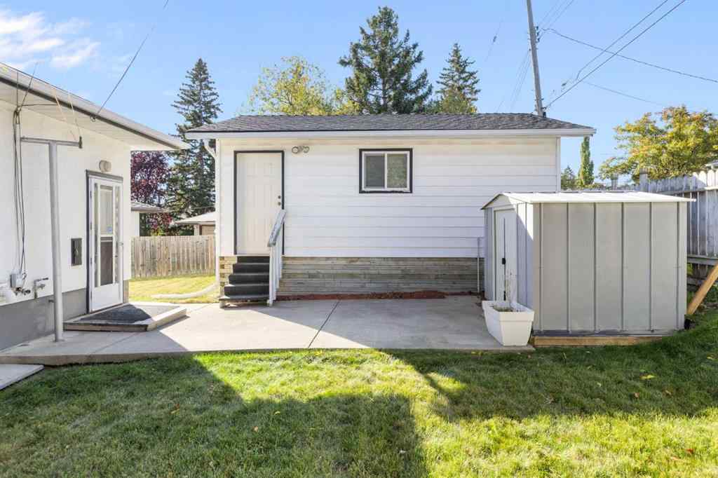 MLS® A2264077 - 58 Kingsland Place SW in Kingsland Calgary, Residential