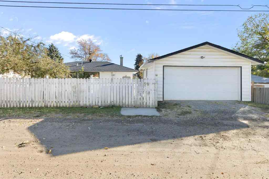MLS® A2264077 - 58 Kingsland Place SW in Kingsland Calgary, Residential