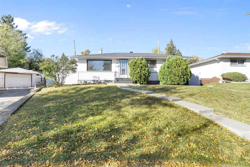 MLS® A2264077 - 58 Kingsland Place SW in Kingsland Calgary, Residential