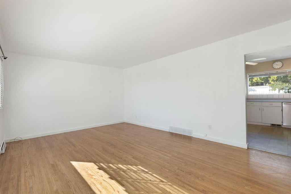 MLS® A2264077 - 58 Kingsland Place SW in Kingsland Calgary, Residential