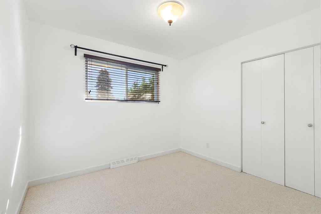 MLS® A2264077 - 58 Kingsland Place SW in Kingsland Calgary, Residential