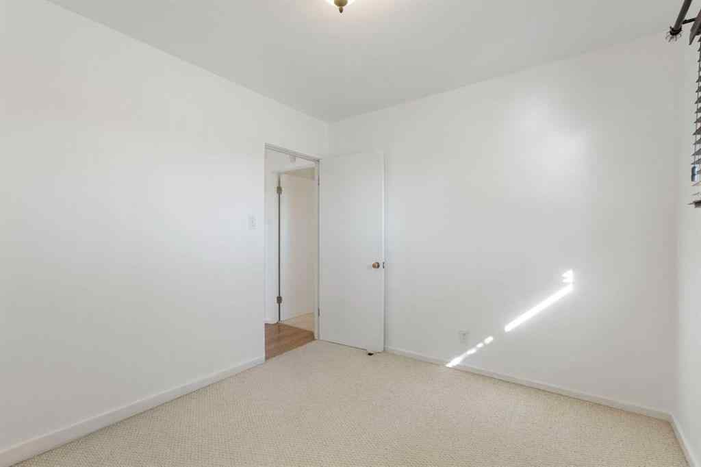 MLS® A2264077 - 58 Kingsland Place SW in Kingsland Calgary, Residential